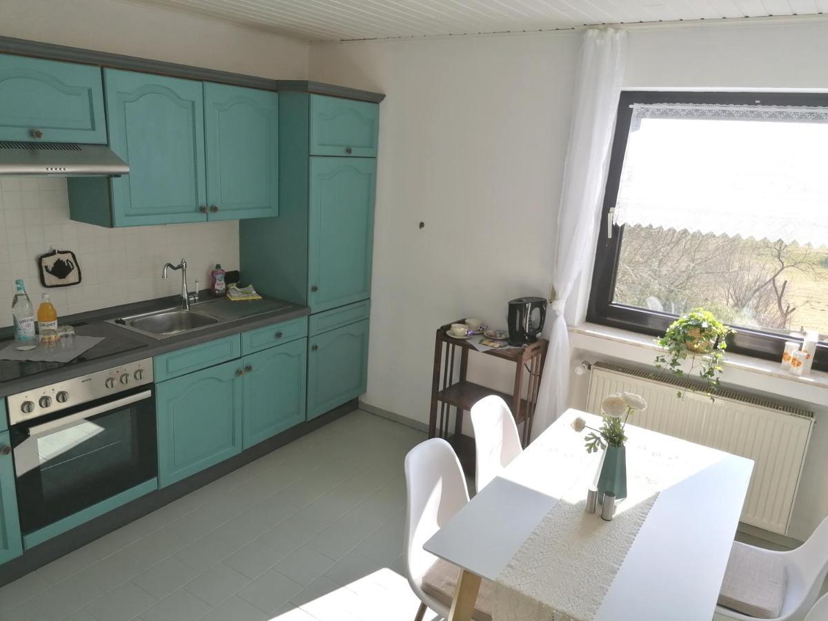 Ferienwohnung Christine Mit Sauna Und Whirlpool Utzerath Extérieur photo