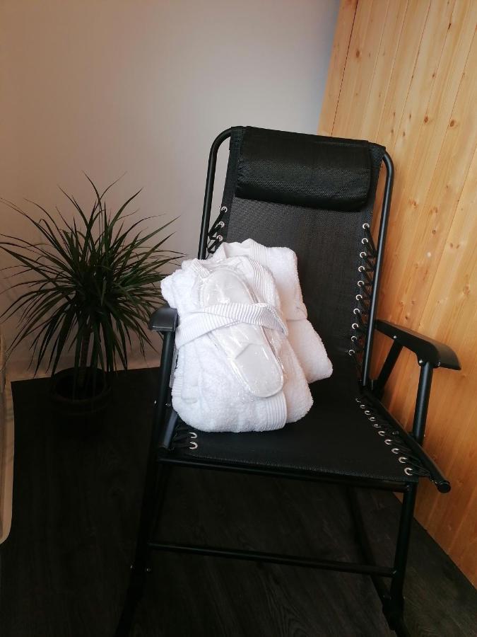 Ferienwohnung Christine Mit Sauna Und Whirlpool Utzerath Extérieur photo